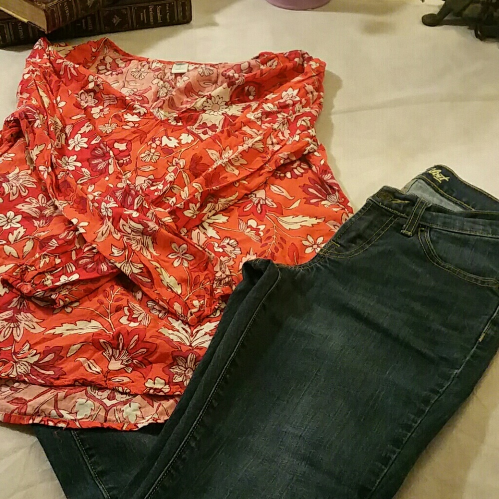 Old Navy Jeans and a long sleeve blouse